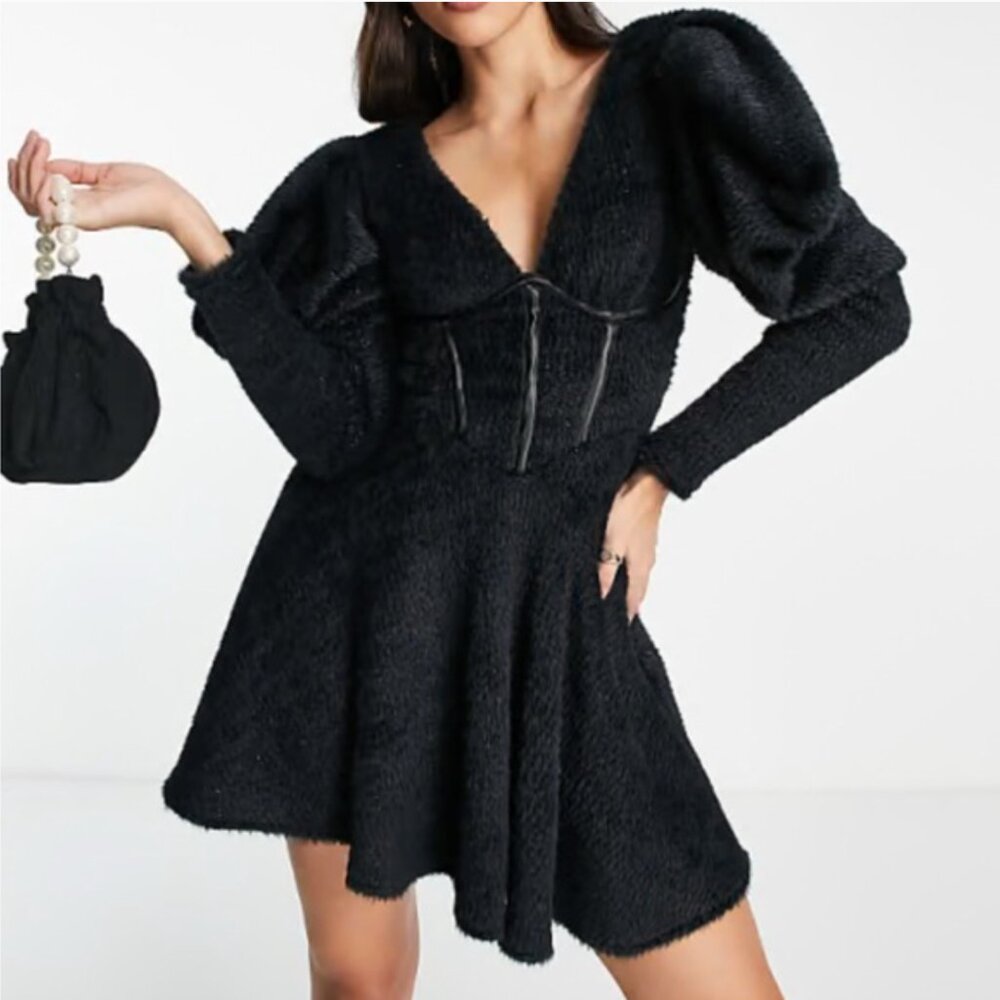 NWT ASOS LUXE knitted corsetted dress Size 4